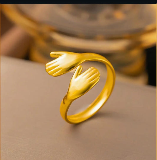 Gold Embrace Ring