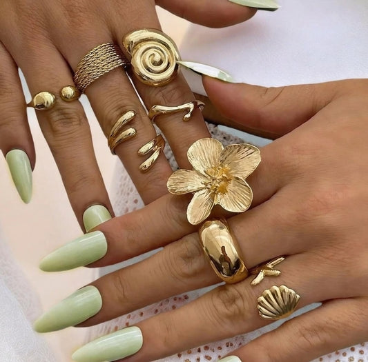 Golden Bloom Statement Ring Set